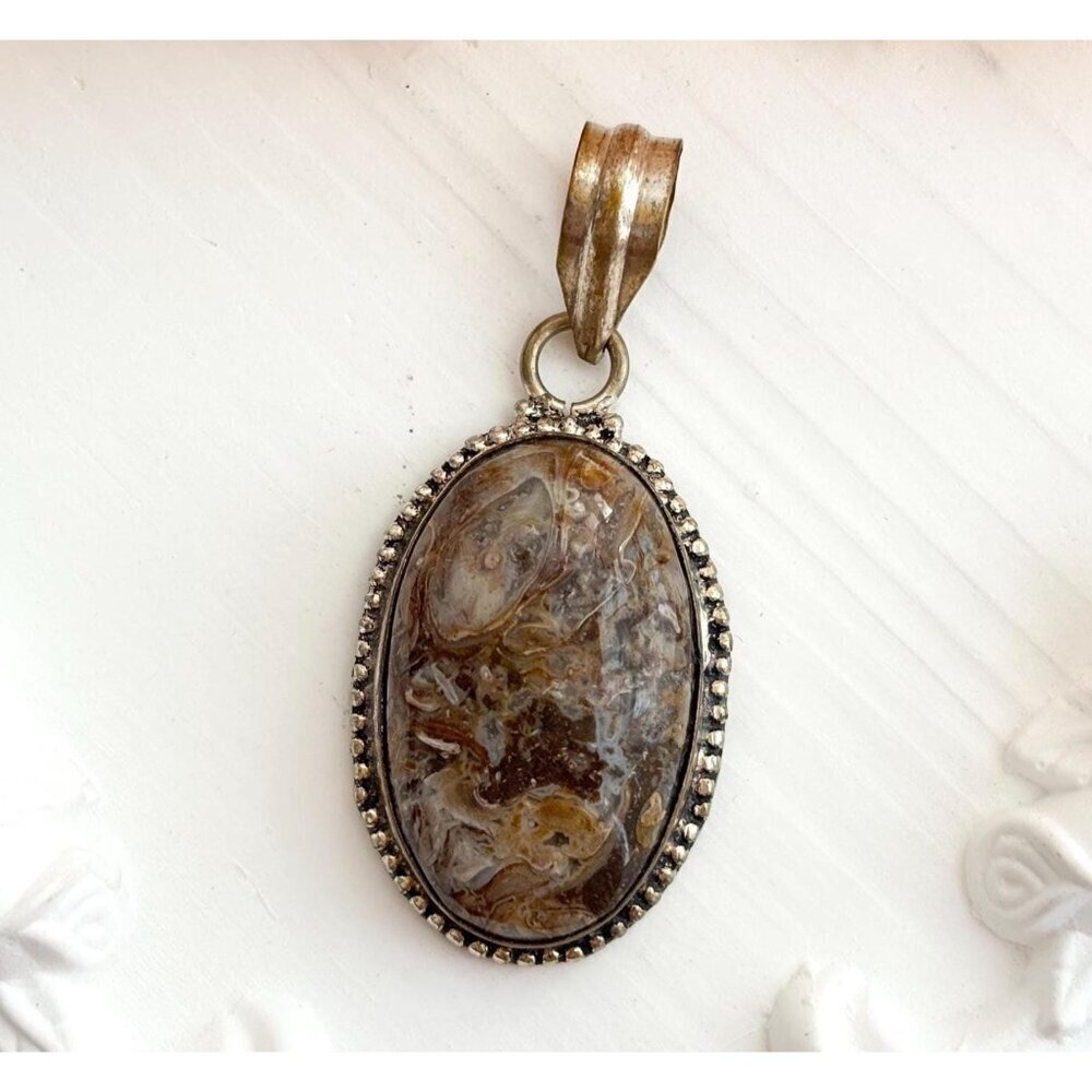 Sugilite Gemstone Oval Shaped Large Sterling Silver Vermeil 925 Vintage Pendant